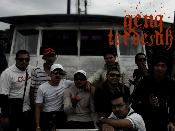 KONCO-KONCO GENG TERDESAK