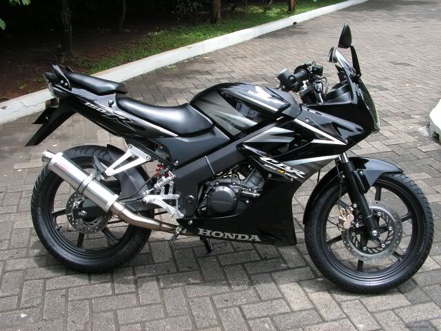 Honda CBR 150R You are beatiful motorcycles !! | Motorcycles and Ninja 250