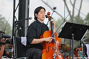 Regina Spektor, Tracy Bonham and Others Play Benefit Concert for the Family of Cellist Daniel Cho