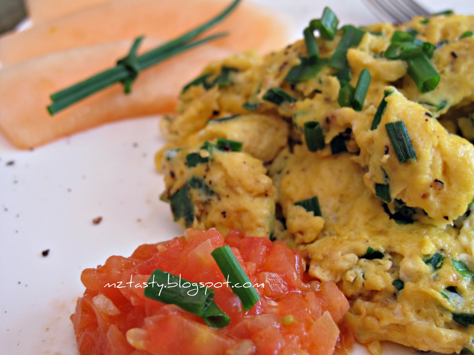 MzTasty's Kitchen, Savor The Flavor: Scrambled Eggs with Chives