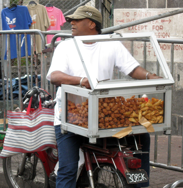 Indian Bazaars: Street Food in Mauritius
