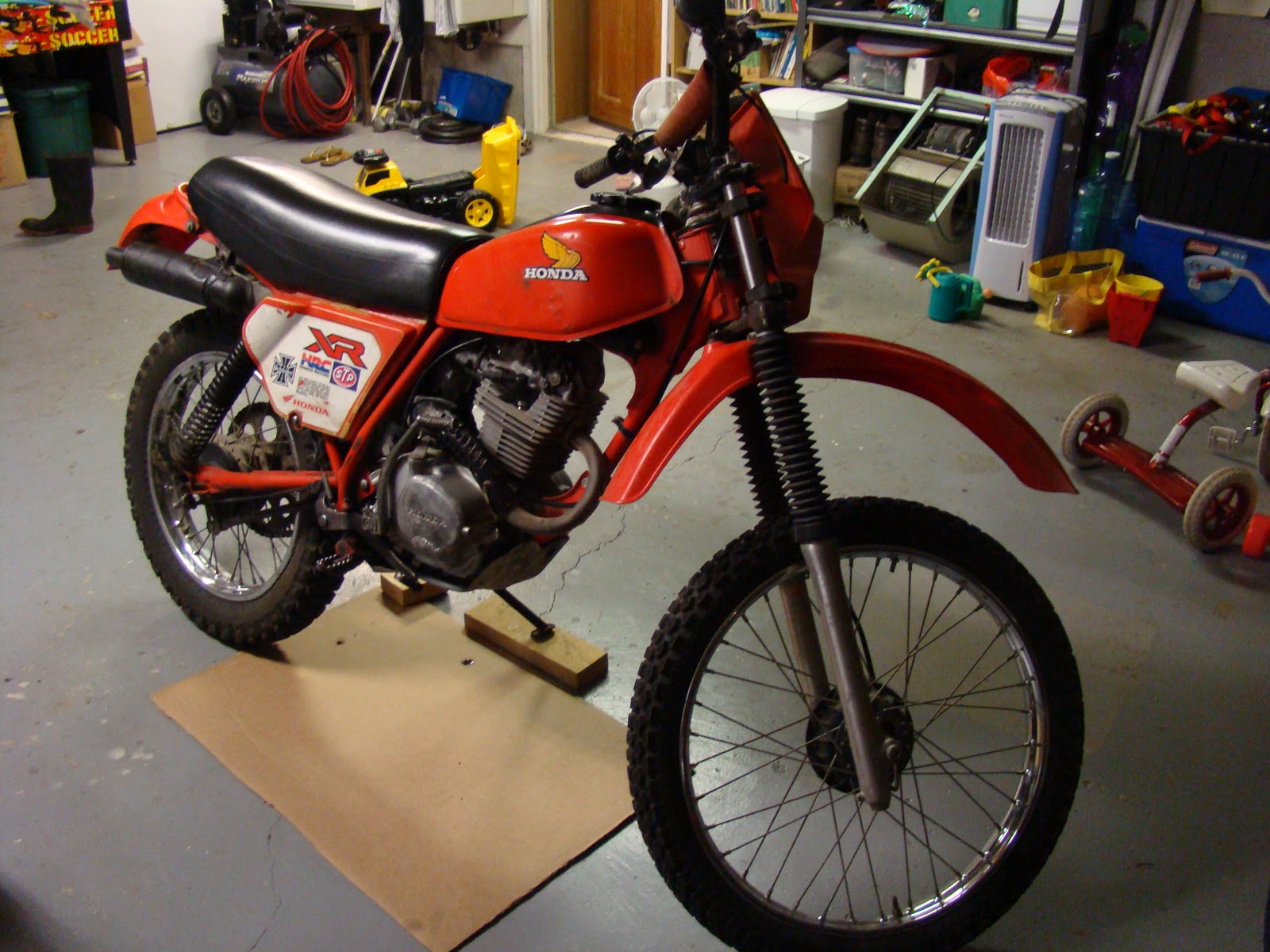 1982 xr200