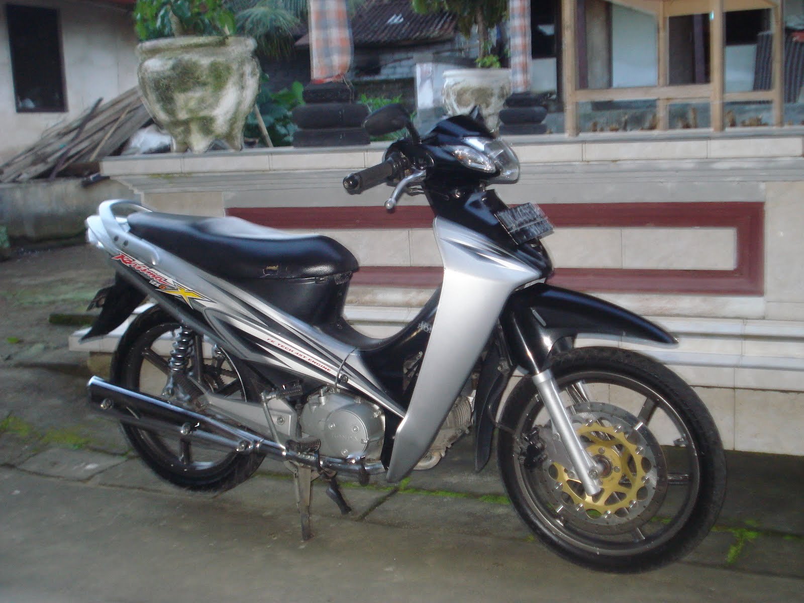 99 Gambar Motor Karisma Keren Terbaru Dan Terlengkap Tales Modif 99 Gambar Motor Karisma Keren Terbaru Dan Terlengkap Tales Modif