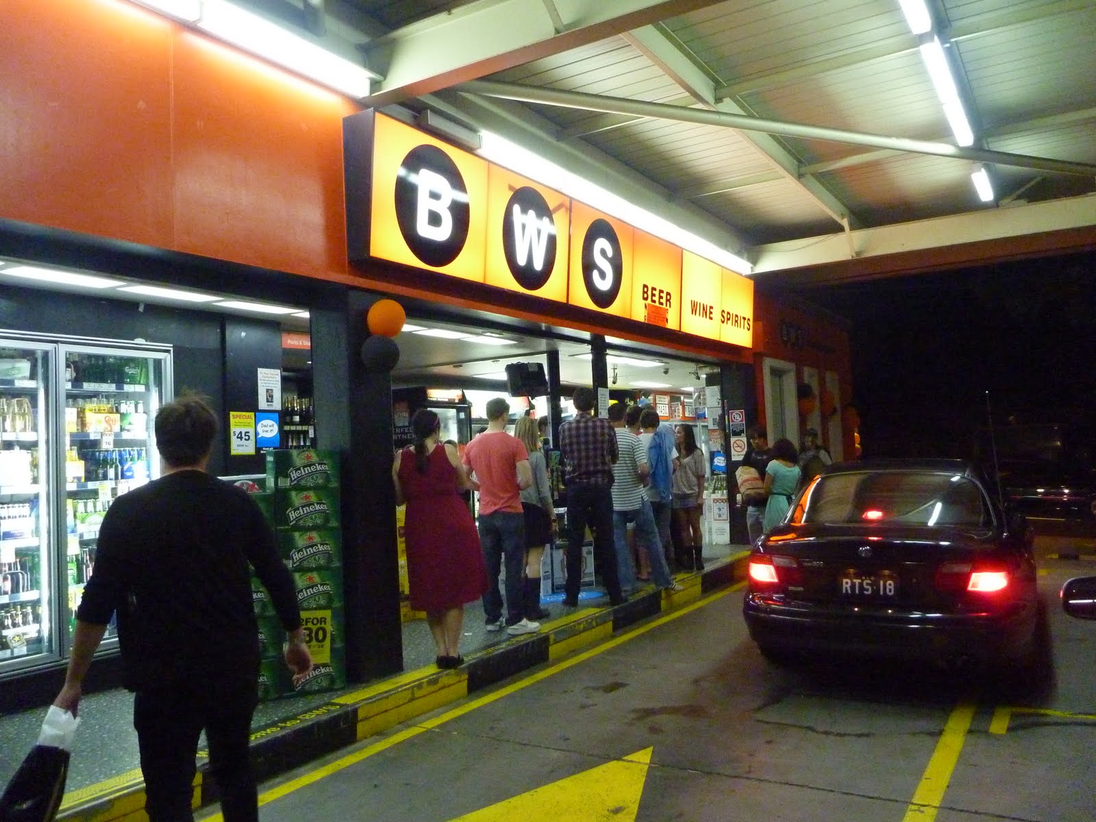 Molly's Aussie Adventure Brisbane Riverfire!