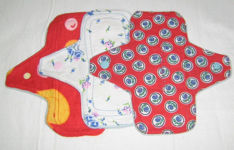 Anything handmade.... Sewing Notions 11 Kam Snaps & Cloth Pads