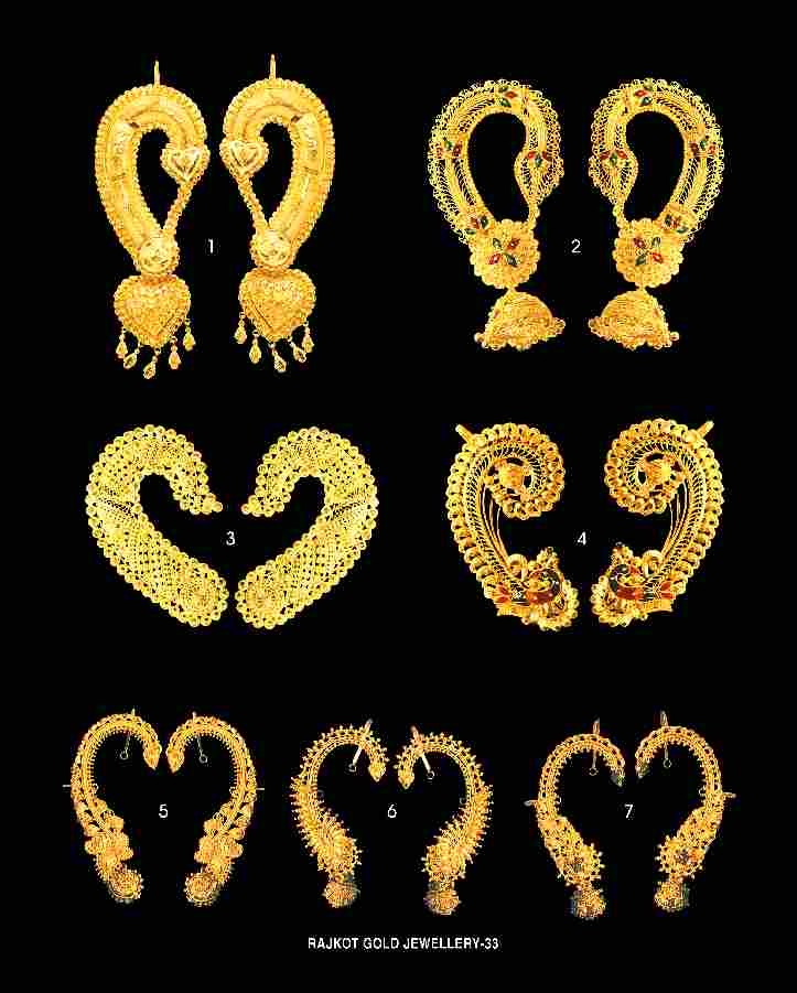 SONI ARTS karnful ear ornament