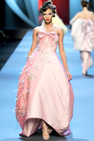 RUNWAY REPORT.....Paris Haute Couture Fashion Week: Dior Couture S/S ...