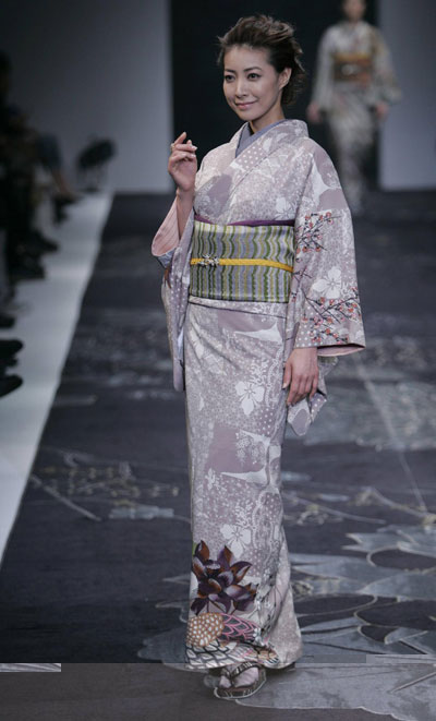 Japanese Fashion Kimono