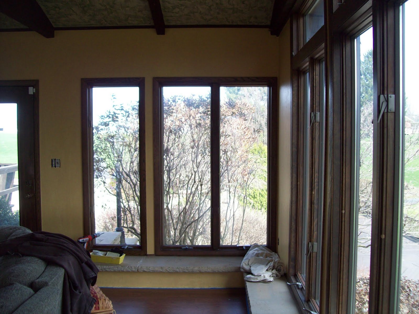 Herrera's Textures & Finishes Texturing over Paneling!