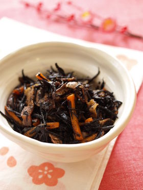 [Maple+Bacon+Simmered+Hijiki+Seaweed.jpg]