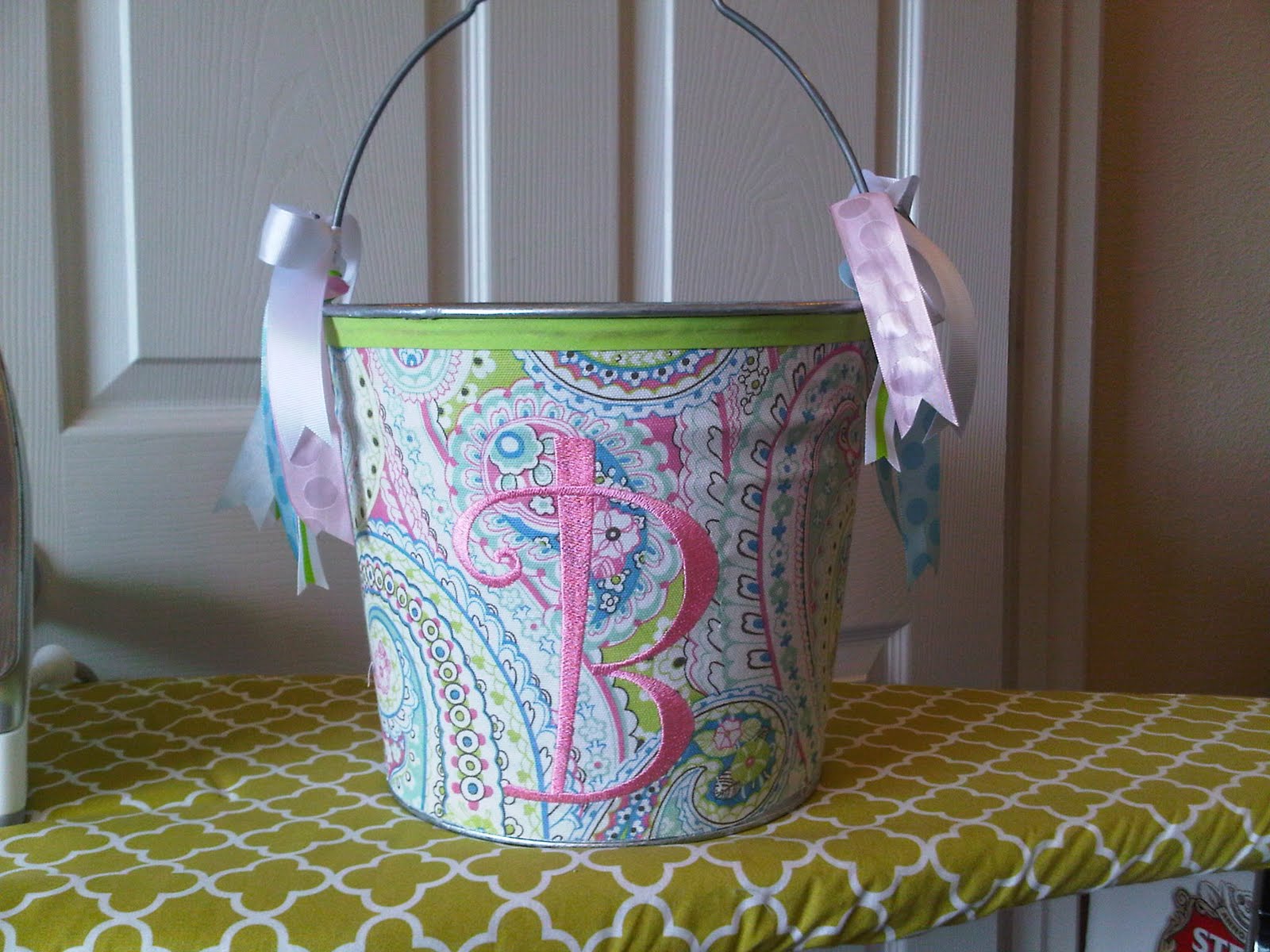 Honey B. Boutique {Party Buckets!}
