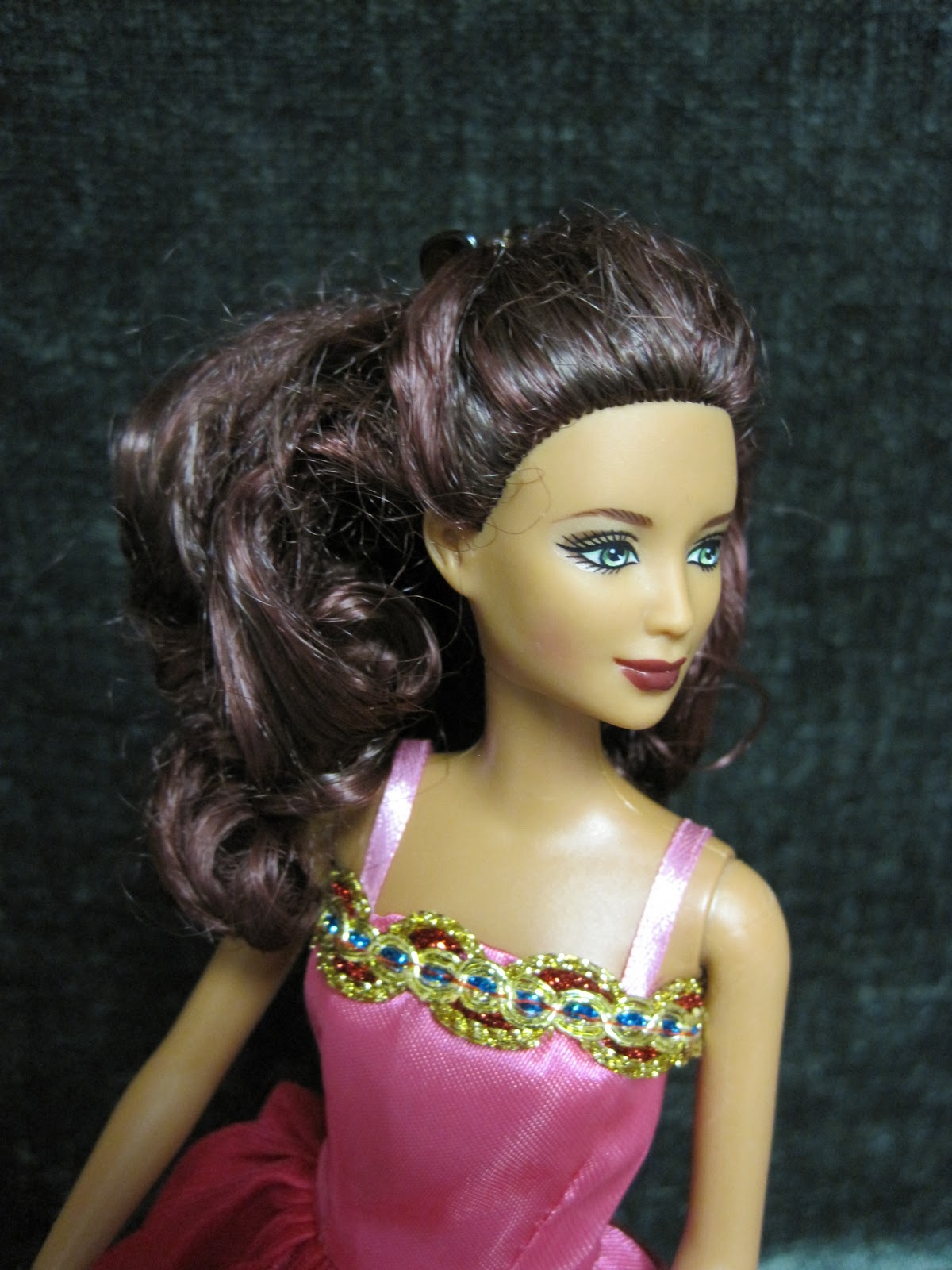 Never Grow Up A Mom's Guide to Dolls and More Craigslist Christmas