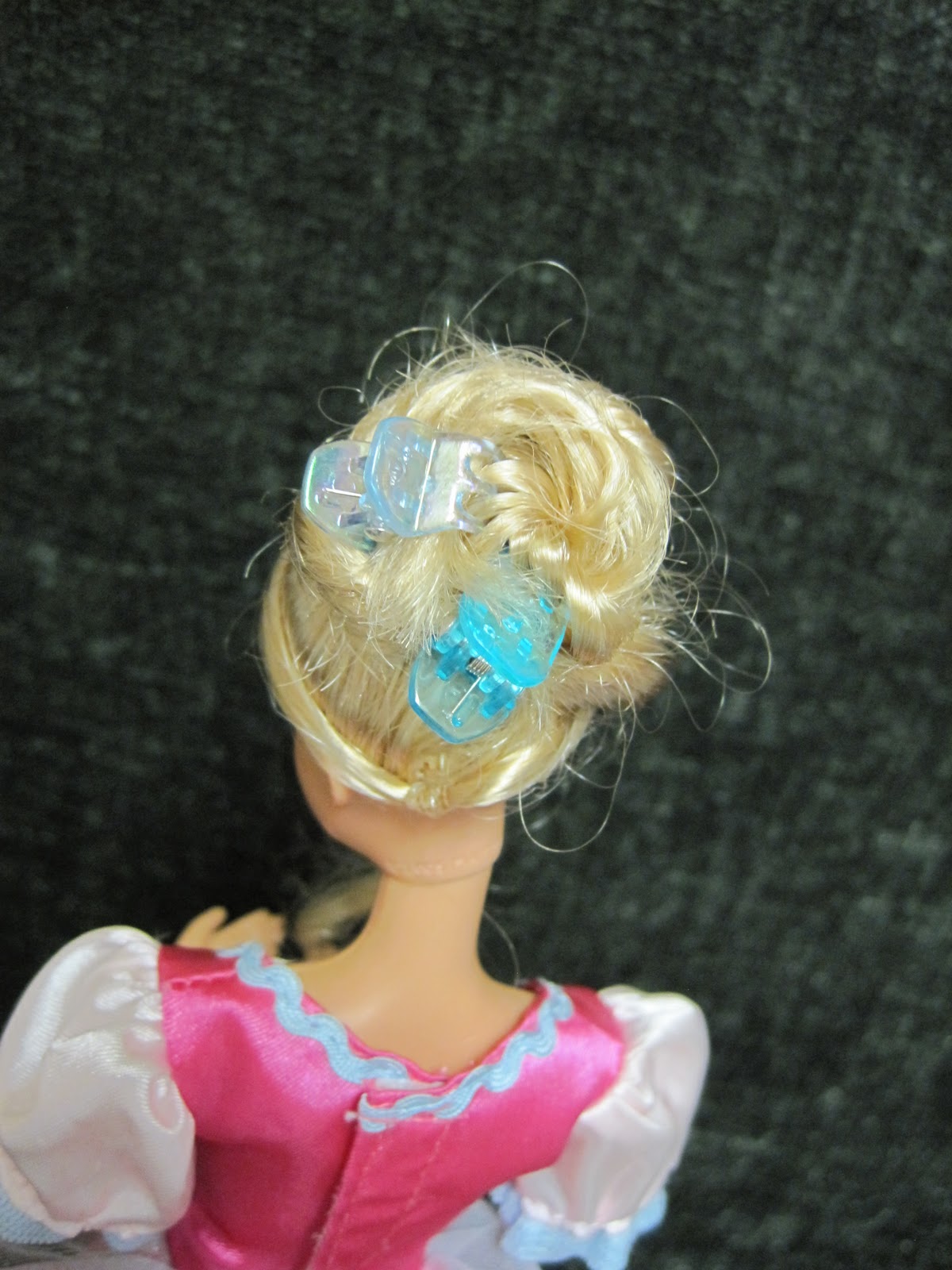 Never Grow Up A Mom's Guide to Dolls and More Craigslist Christmas