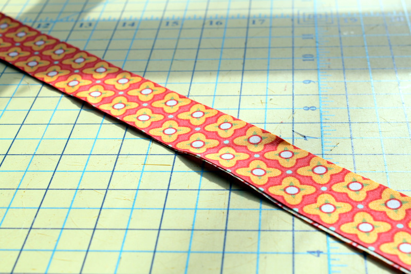 Sew Basics Make Your Own Custom Piping The Cottage Mama