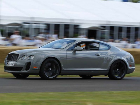 Available worldwide from autumn 2009 the Bentley Continental Supersports 