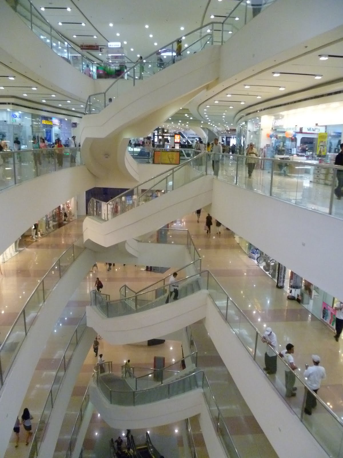 Jerick's Blogging in Brussels: 5 things to do in Manila shopping malls ...