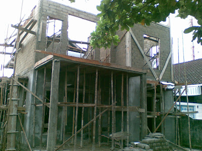 Konstruksi Lantai on Renovasi Fasade Depan Rumah Dua Lantai