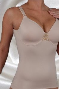 picture of torso of woman wearing unbelievabra by shapeez
