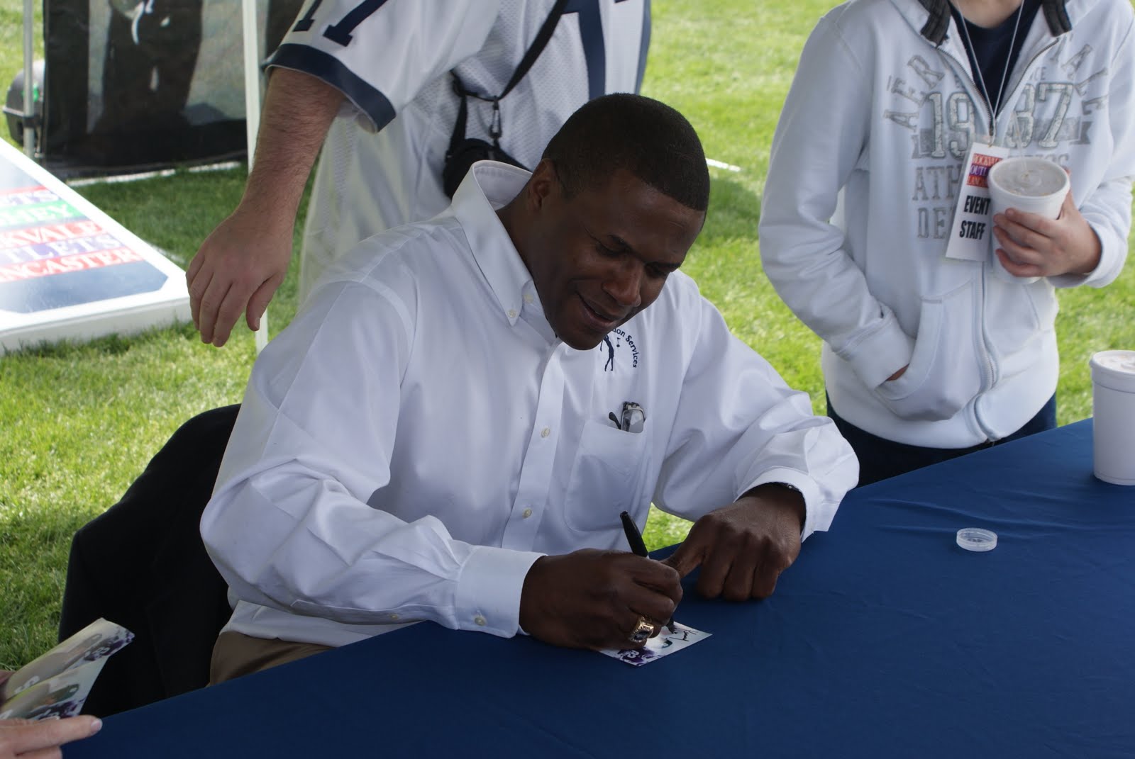 Dion's Autograph collection Blair Thomas and Kenny Jackson on 4/24/2010