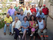 Reunión de Diciembre 2005 Aparecen las mujeres y nuevos rostros