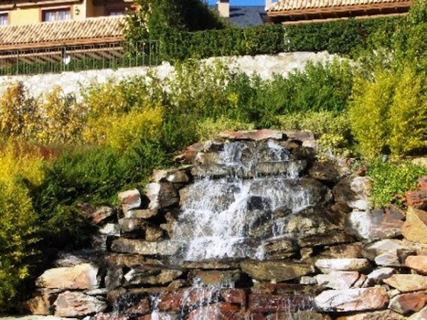 ESPECIALISTAS EN LA CONSTRUCCION