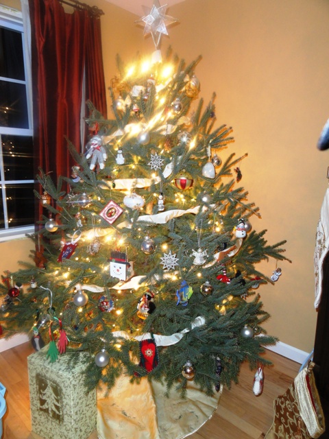 Merry Safe Christmas 8 Tips For Holiday Baby Safety Happy