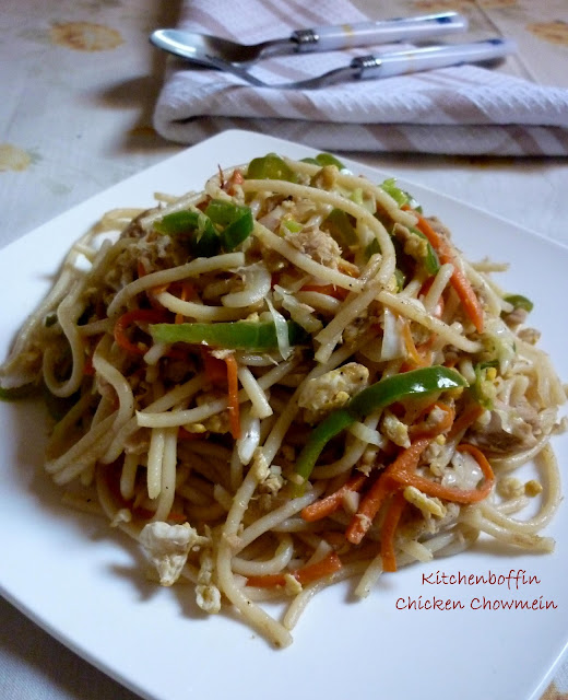 Kitchen Boffin: Chicken Chow mein / Stir fried chicken noodles