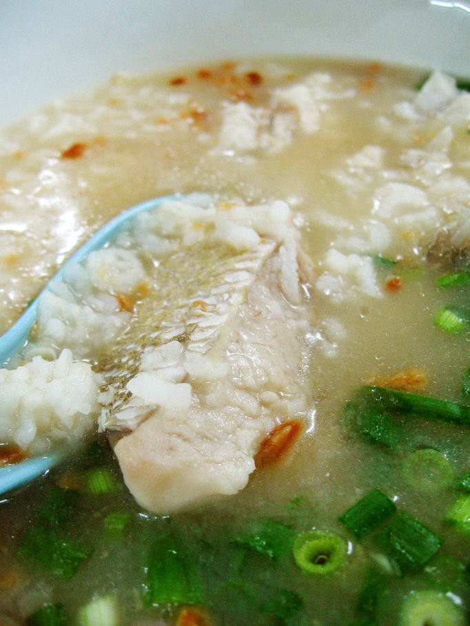 [grouper+fish+head+and+fillet+porridge+1.jpg]
