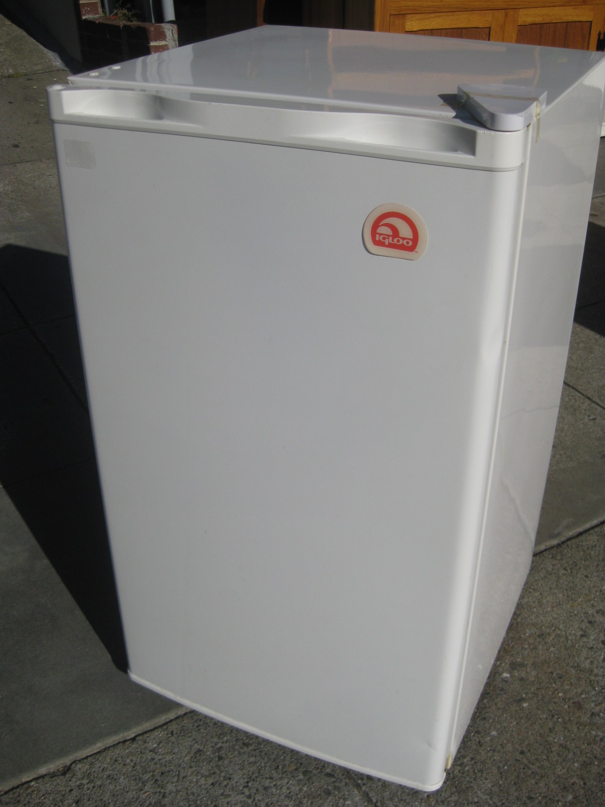 UHURU FURNITURE & COLLECTIBLES: SOLD - Igloo Mini-Fridge - $50