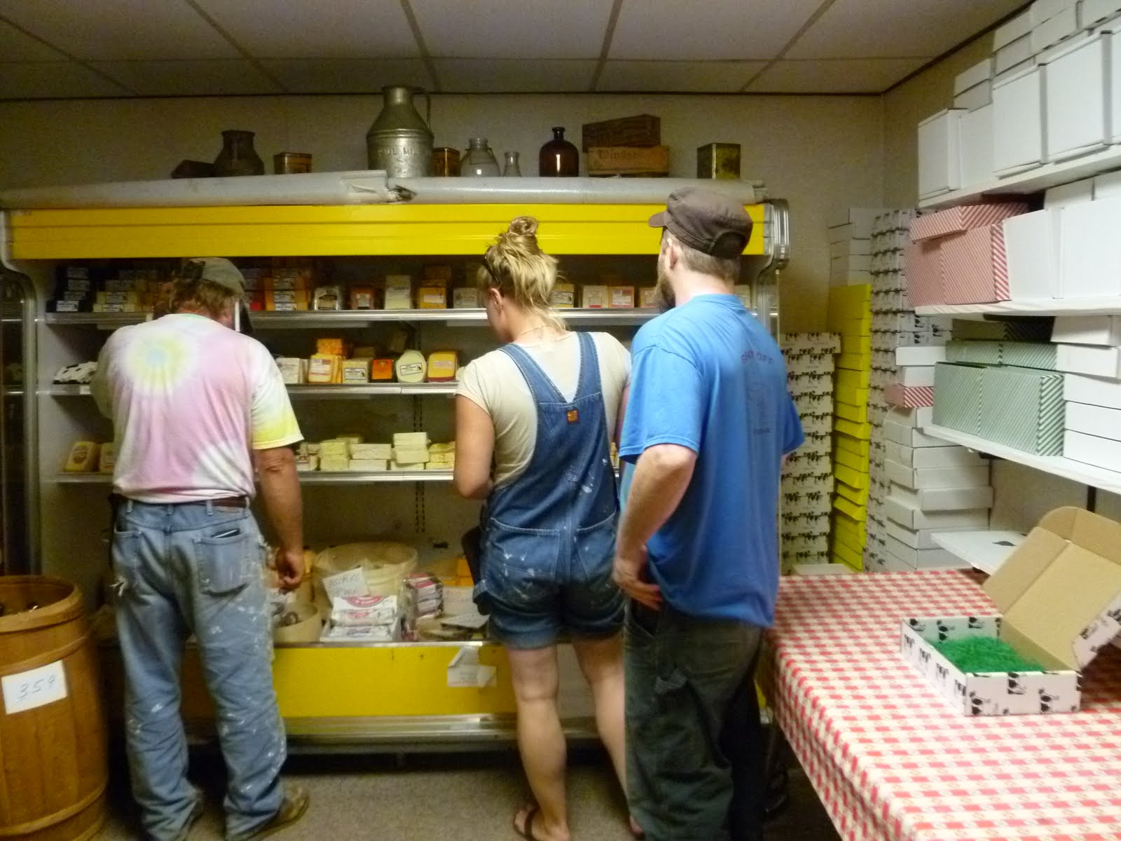 The Rhoades House Let's do a little shopping at Joe's Cheese House in