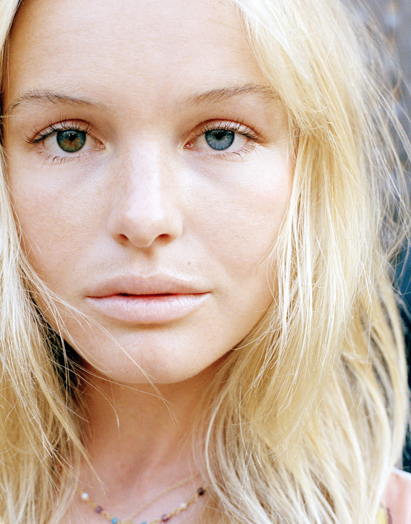 Forum Image: http://2.bp.blogspot.com/_hwxrNi0E-Zc/TQZN8eWUg2I/AAAAAAAAATg/2t2-w53LMb4/s1600/kate-bosworth-yeux.jpg