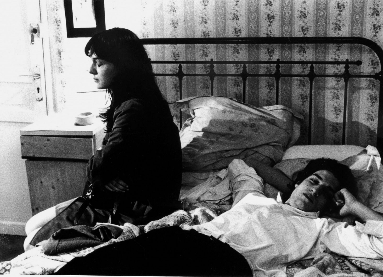 [lesamantsreguliersbed.jpg]