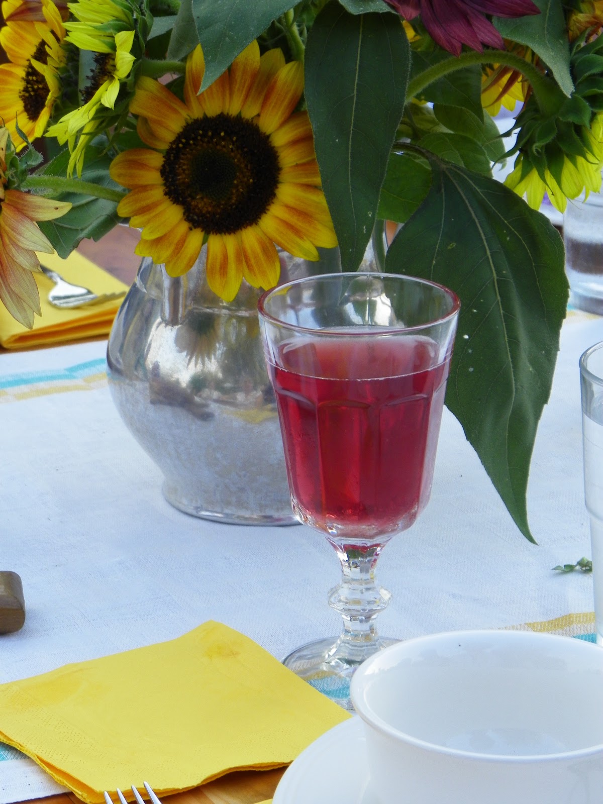 Andrea In Season: Home-canned Grape Juice