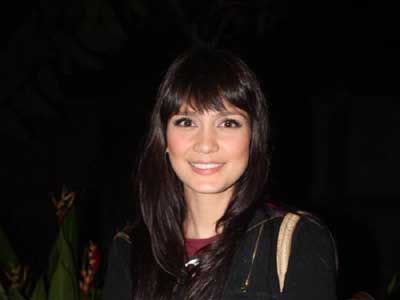 live love: Hot artist picture Ariel - Luna Maya gallery