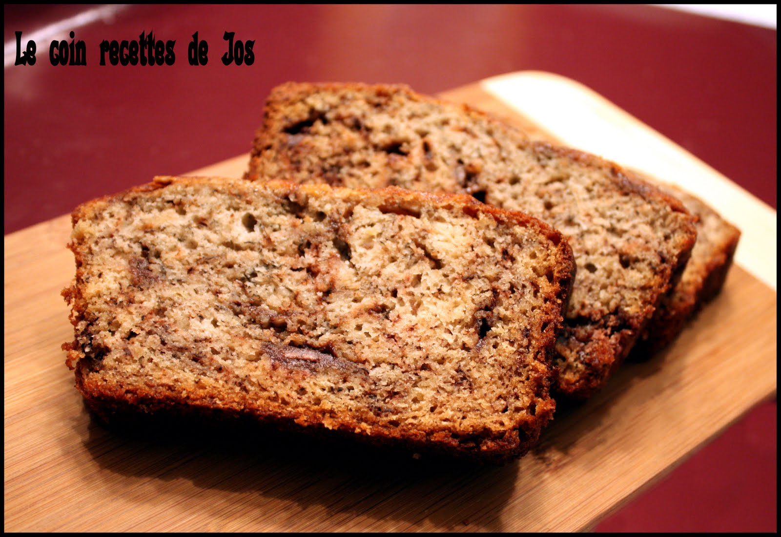 Le coin recettes de Jos PAIN AUX BANANES ET CRÈME SÛRE Le coin recettes de Jos PAIN AUX BANANES ET CRÈME SÛRE