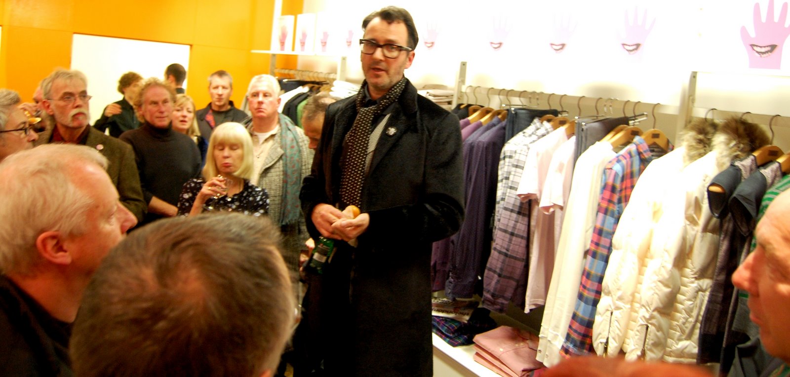 [Copy+of+barneyb+027.jpg]