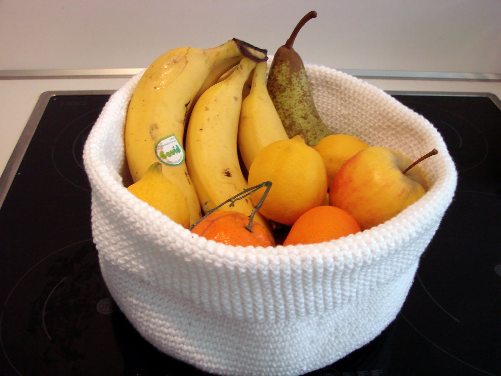 Häkelschale oder großer Utensilio