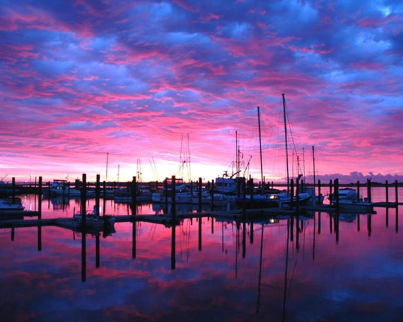 [boat_basin_sunset.jpg]