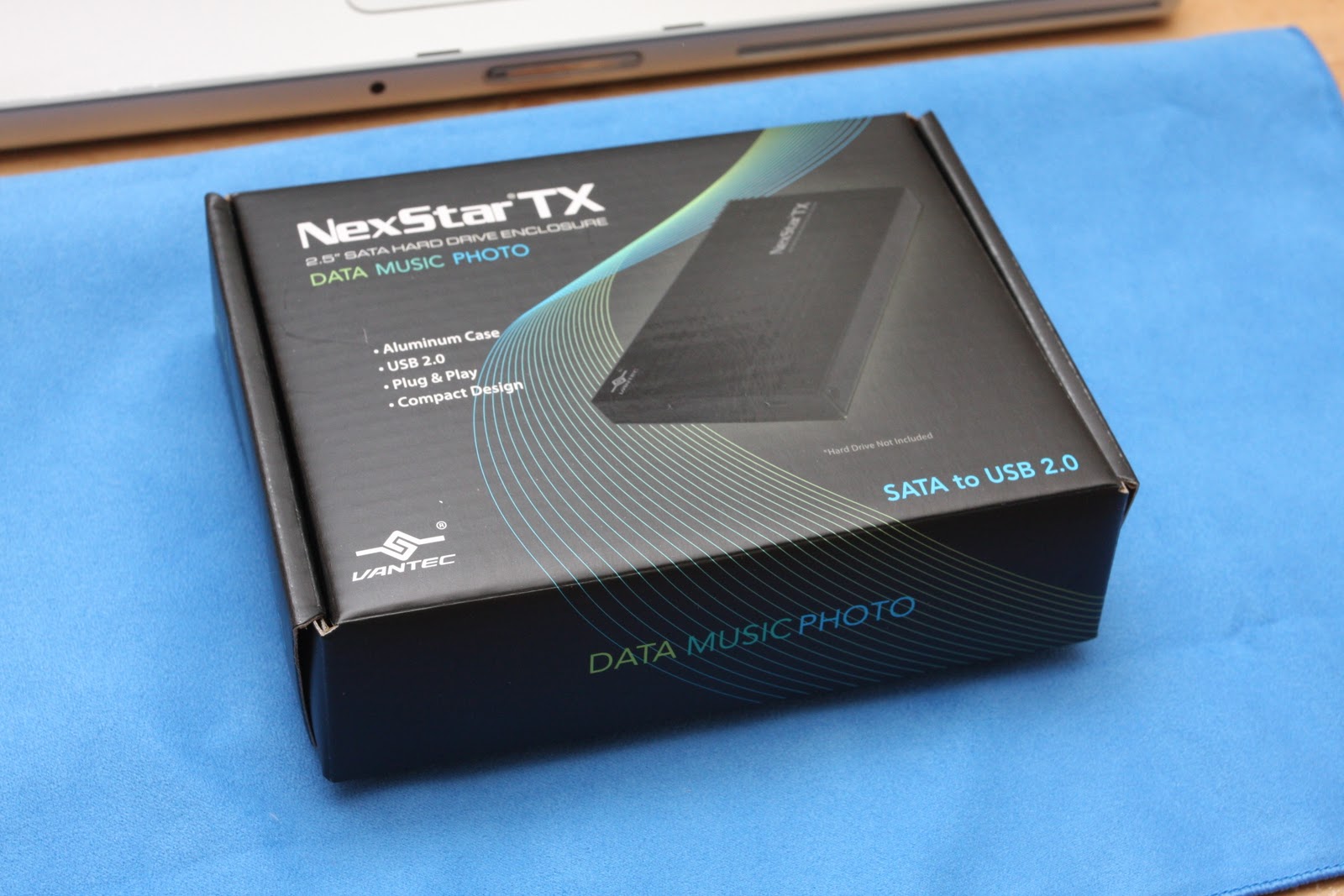 yanr.ca Unboxing Vantec NexStar TX 2.5" Hard Drive Enclosure