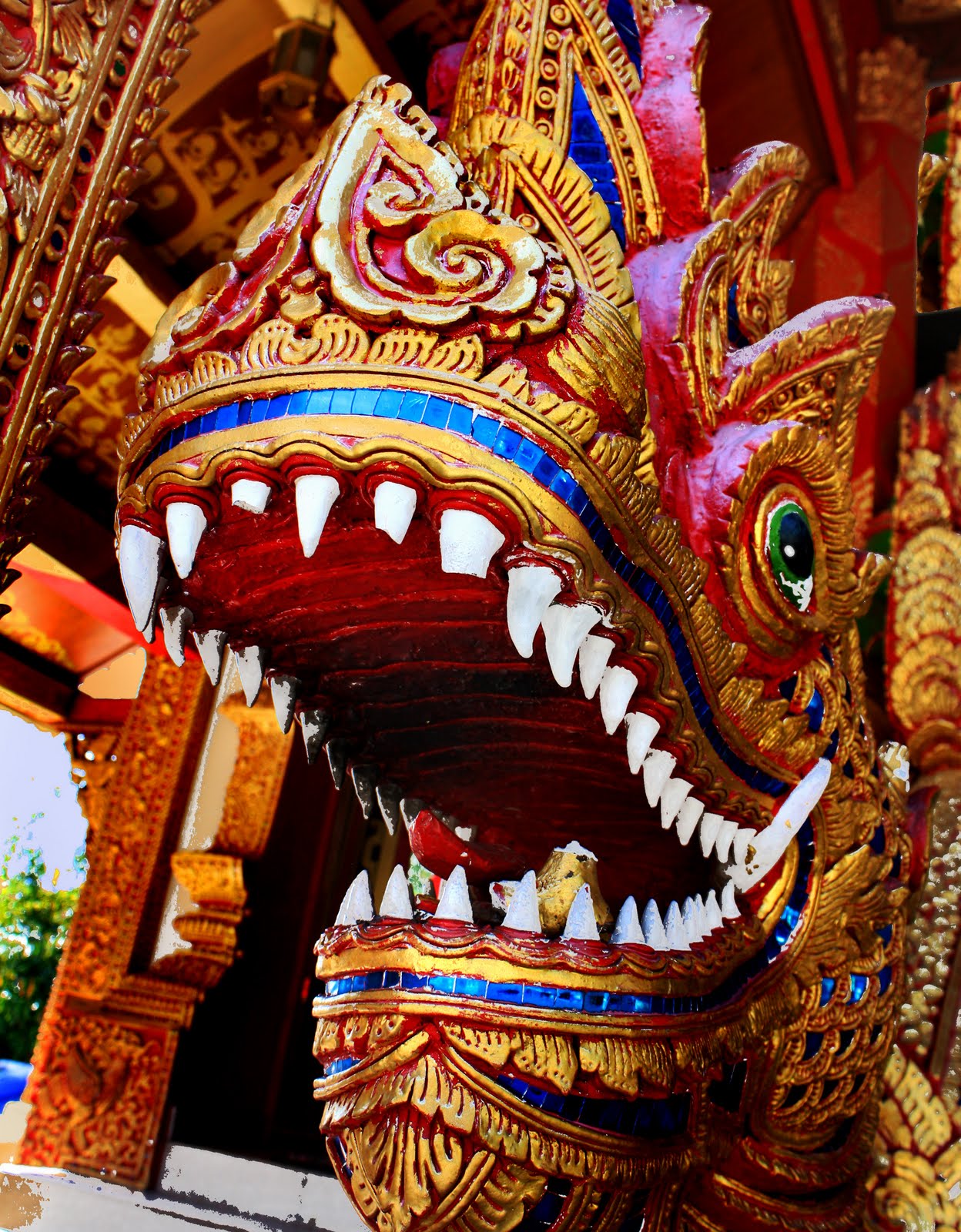 ELKINSPHOTOS CHIANG MAI: TEMPLE DRAGON - CHIANG MAI