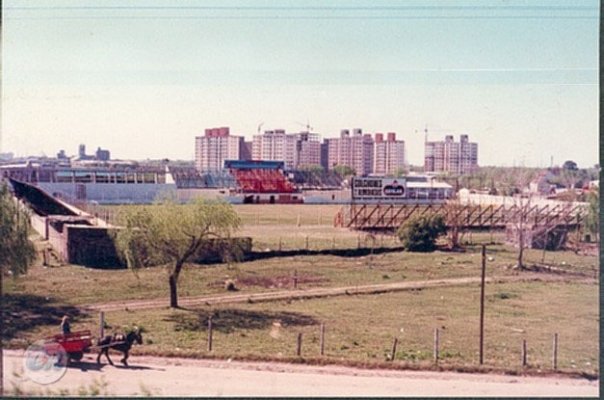 Vieja Cancha de Arsenal de tablones