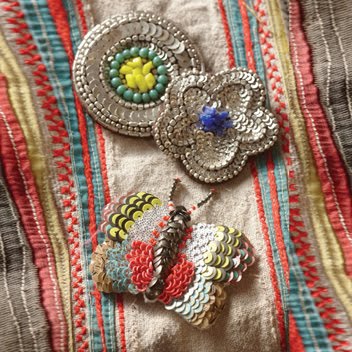 [plumoNomadbrooches_352.jpg]