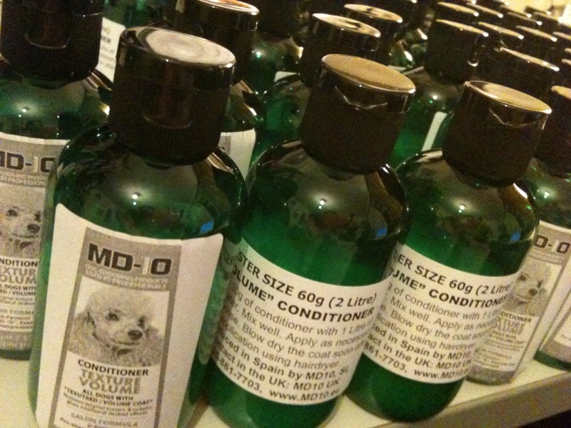 Professional Dog Grooming Shampoo MD10 Collection Champu para Perros