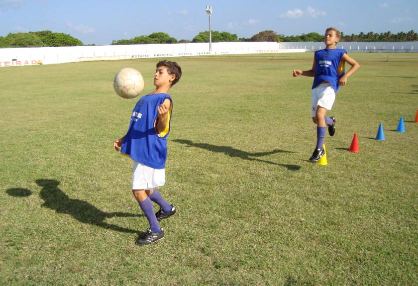ASCDEG Saúde Ambiental Escolinha de futebol