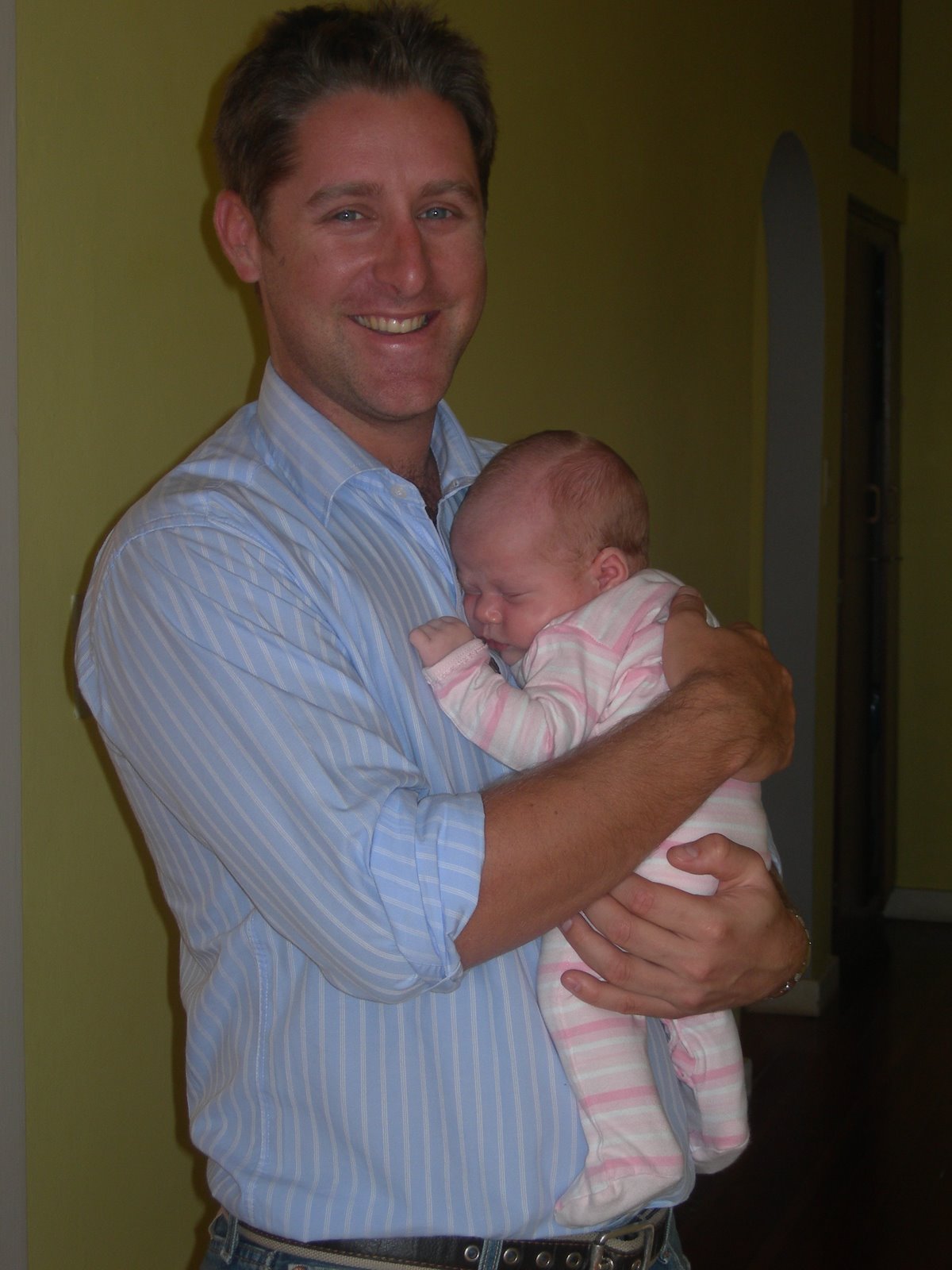 [DSCN2182.JPG]