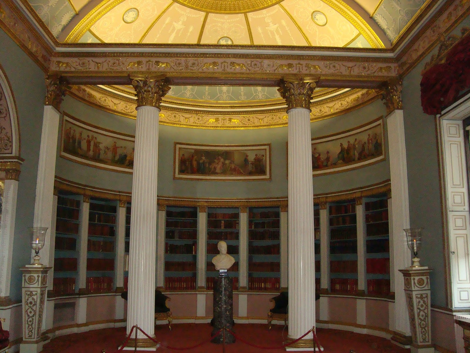 Study Abroad in London: Kenwood House & Sheila's 20th Birthday