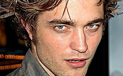 [robert_pattinson_420-420x0.jpg]