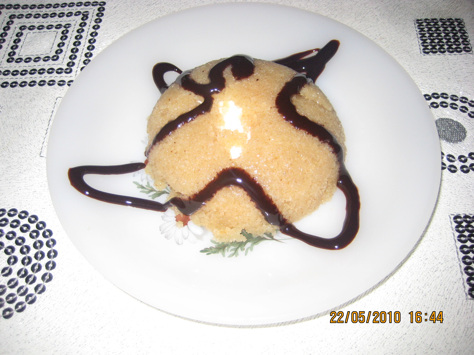 Dondurmalı İrmik Helvası Bomba Yemek Tarifleri