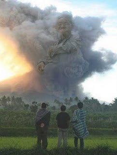 51+ Foto Penampakan Di Gunung Merapi Gratis Terbaik