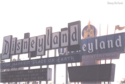 Disneyland has classic logo, why not WDW? | Page 3 ...